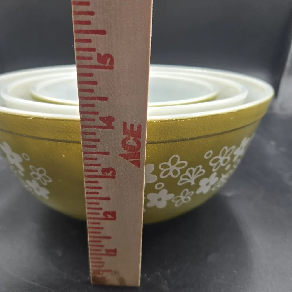 Vintage Pyrex Crazy Daisy Spring Blossom 3pc Mixing Bowl Set 401, 402, 403 EUC